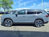 New 2025 Volkswagen Atlas SEL image 3
