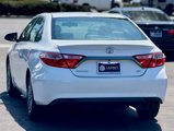 Used 2015 Toyota Camry SE image 4