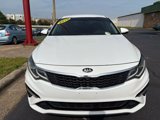 Used 2019 Kia Optima LX image 2