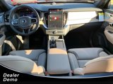 New 2025 Volvo XC90 T8 Ultra image 2