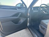 New 2025 Volkswagen Tiguan SE image 6