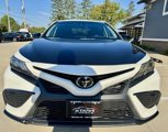 Used 2021 Toyota Camry SE image 3