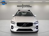 Used 2022 Volvo XC60 B5 Momentum w/ Advanced Package image 2
