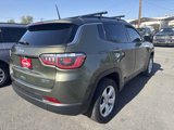 Used 2018 Jeep Compass Latitude image 4
