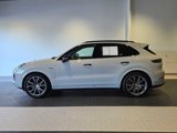 Used 2023 Porsche Cayenne Turbo S image 2