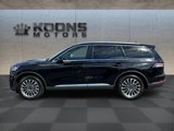 Used 2022 Lincoln Aviator Reserve image 4