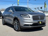 Used 2022 Lincoln Nautilus Reserve image 2