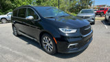 Used 2024 Chrysler Pacifica Pinnacle image 5