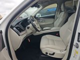 Certified 2024 Volvo XC90 B5 Plus image 6