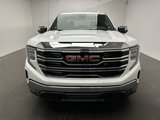 Used 2025 GMC Sierra 1500 SLT image 3
