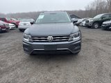 Used 2020 Volkswagen Tiguan SE w/ Panoramic Sunroof Package image 3