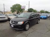 Used 2018 Dodge Grand Caravan SE w/ UConnect Hands-Free Group image 2