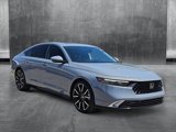 Used 2023 Honda Accord Touring image 3