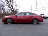 Used 2019 Toyota Avalon XSE image 2