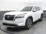 New 2025 Nissan Pathfinder Platinum image 3