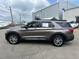 Used 2021 Ford Explorer XLT w/ Equipment Group 202A image 6