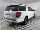 Used 2024 Ford Expedition Max XLT image 5