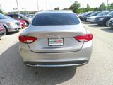 Used 2015 Chrysler 200 Limited image 2