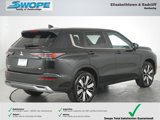 New 2025 Mitsubishi Outlander SE image 3