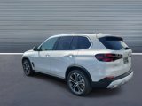 New 2026 BMW X5 sDrive40i image 4