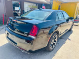 Used 2018 Chrysler 300 Touring w/ Sport Appearance Package image 5