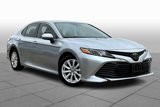 Used 2020 Toyota Camry LE image 2
