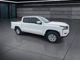 Used 2022 Nissan Frontier SV image 2