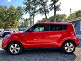 Used 2019 Kia Soul image 2