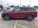 New 2025 Nissan Pathfinder SL w/ SL Premium Package image 4