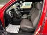 Used 2016 Toyota Tacoma TRD Sport image 3