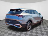Used 2023 Kia Sportage LX image 4