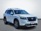 New 2025 Nissan Pathfinder Platinum image 5