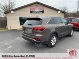 Used 2019 Kia Sorento LX w/ LX Convenience Package image 3