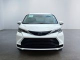 Used 2023 Toyota Sienna LE image 3