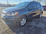Used 2019 Chevrolet Trax LT w/ Sun & Sound Package image 3