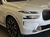 New 2025 BMW X7 xDrive40i image 3