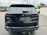 Used 2025 BMW X5 xDrive40i w/ M Sport Package image 4