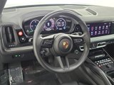 Used 2025 Porsche Cayenne image 4