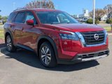 New 2025 Nissan Pathfinder SL image 4