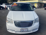 Used 2013 Chrysler Town & Country Touring image 2