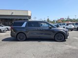 New 2025 Kia Carnival image 3