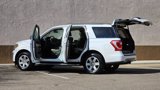 Used 2020 Ford Expedition XLT w/ Equipment Group 202A image 6