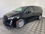 New 2026 Chrysler Pacifica Select image 3