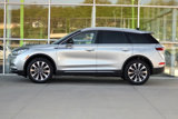 Used 2020 Lincoln Corsair Reserve w/ Equipment Group 202A image 5
