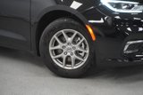 New 2025 Chrysler Pacifica Select image 4