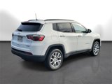 Certified 2022 Jeep Compass Latitude image 2