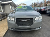 Used 2019 Chrysler 300 Limited image 2