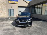 Used 2022 Nissan Rogue SV image 2