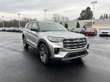 New 2025 Ford Explorer Active w/ Active Comfort Package image 3