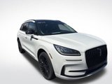 New 2025 Lincoln Corsair AWD w/ Equipment Group 101A image 3